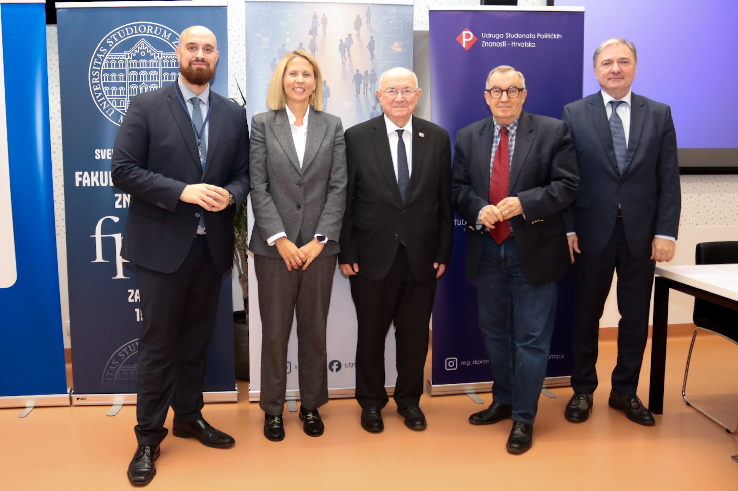 Fotografija s panela 1