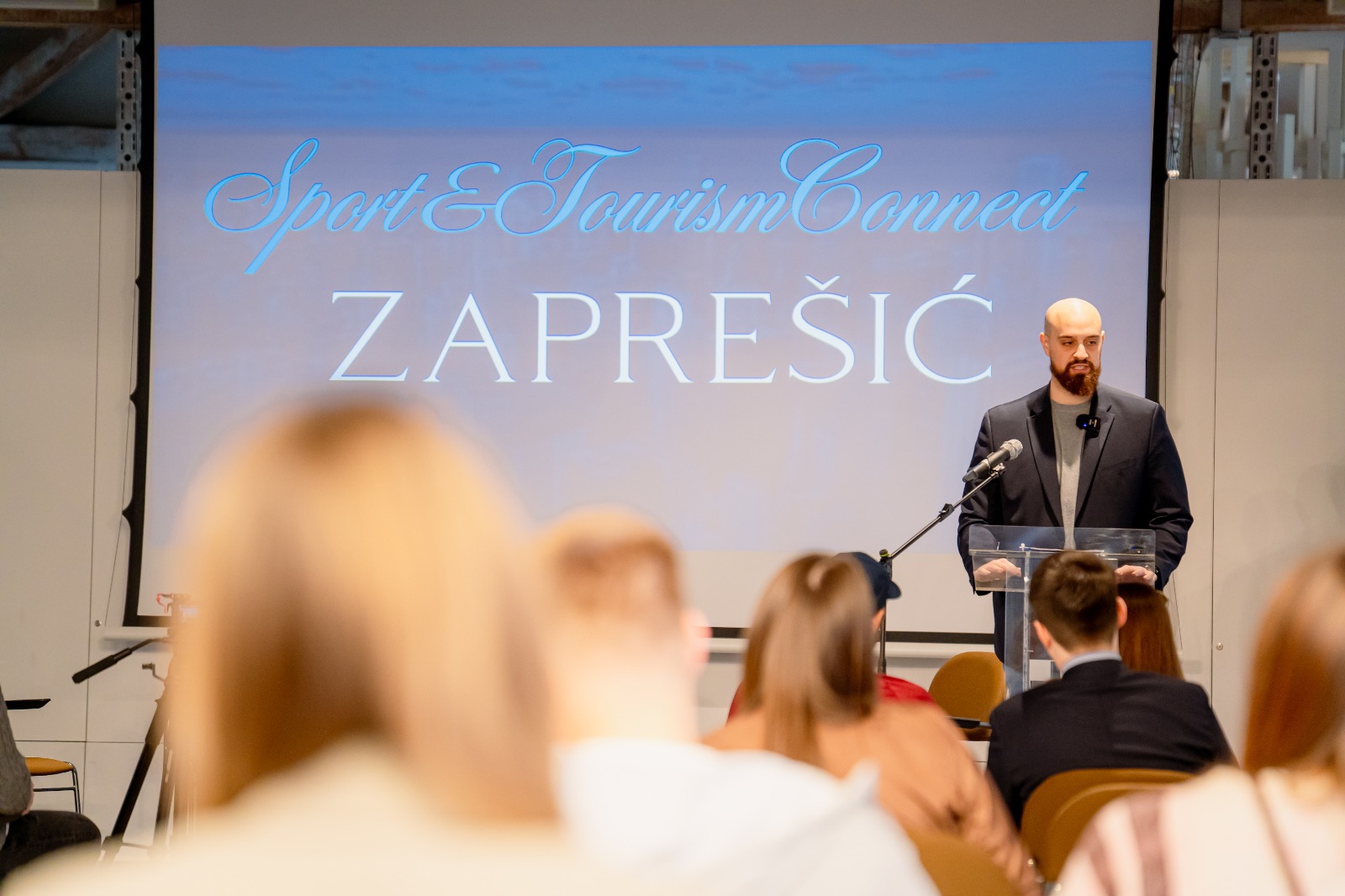 Fotografija s panela 4